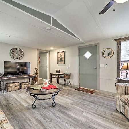 Smoky Mountain Vacation Rental With Hot Tub And Kayaks Whittier Eksteriør billede