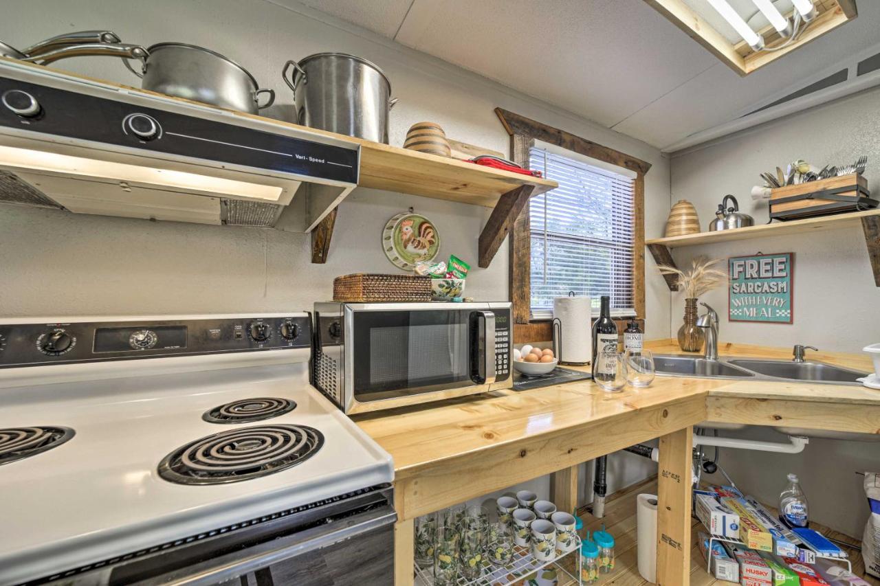 Smoky Mountain Vacation Rental With Hot Tub And Kayaks Whittier Eksteriør billede