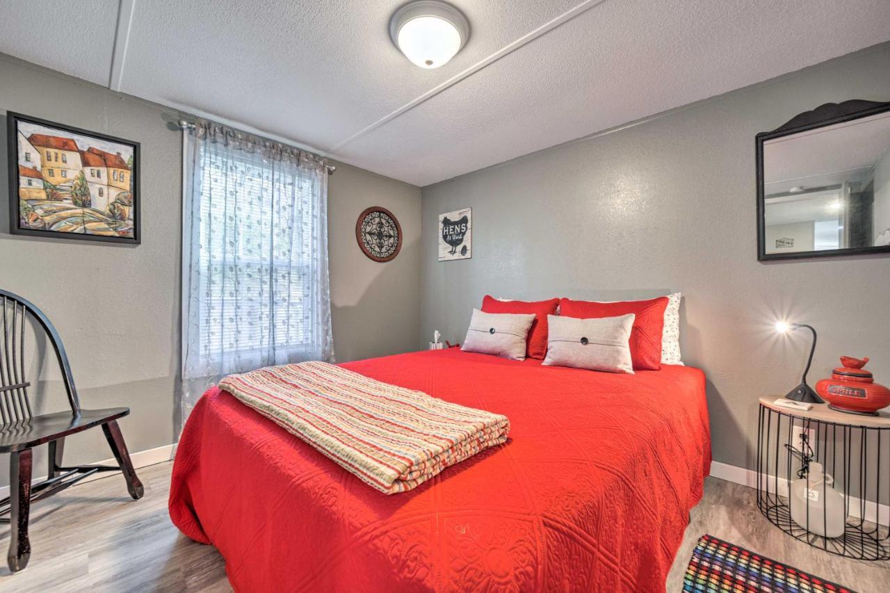 Smoky Mountain Vacation Rental With Hot Tub And Kayaks Whittier Eksteriør billede